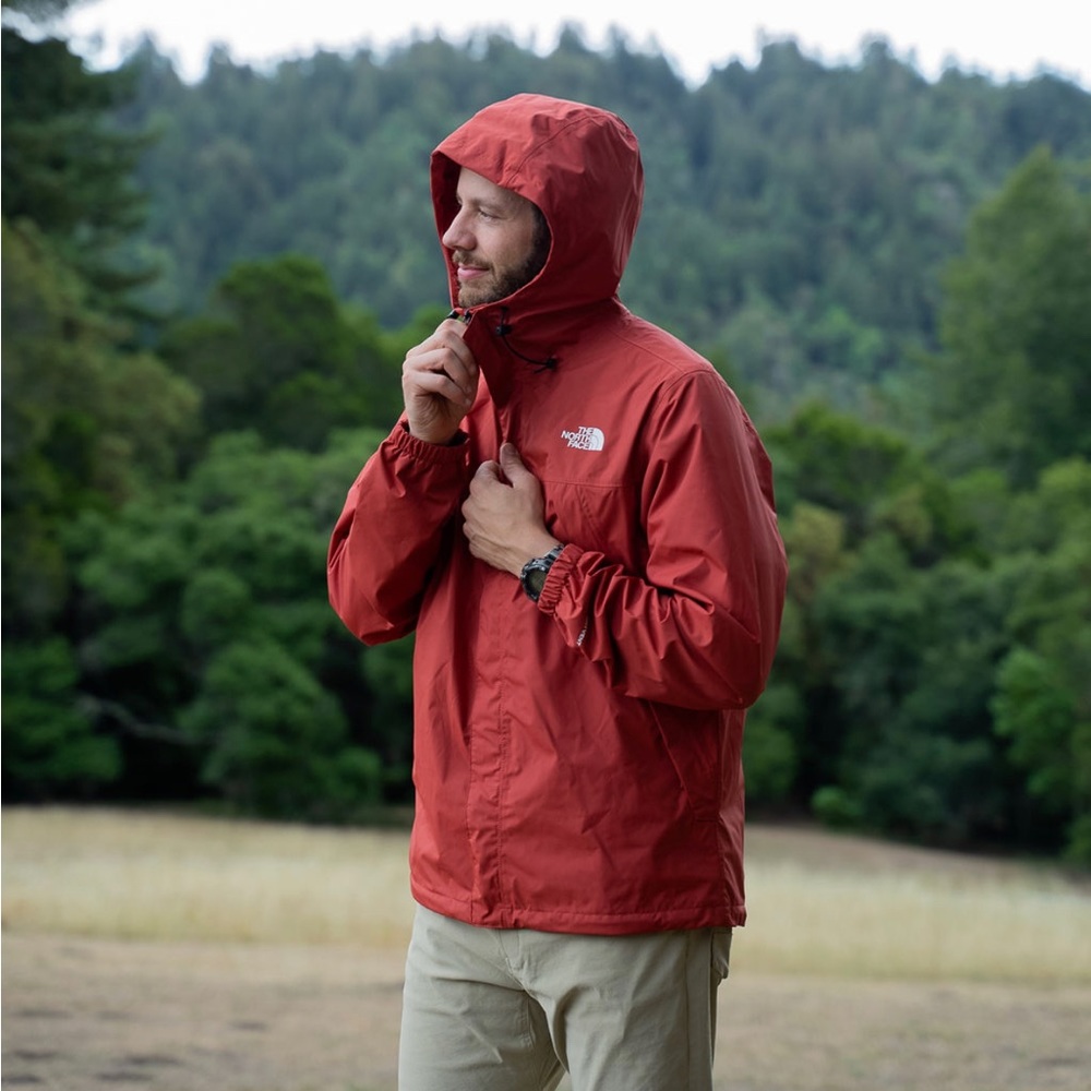 North Face Mens Medium Rain Jacket